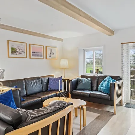 Holiday home 3 Bedroom Lovely In